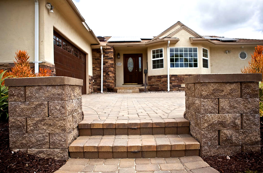 Paver Entry